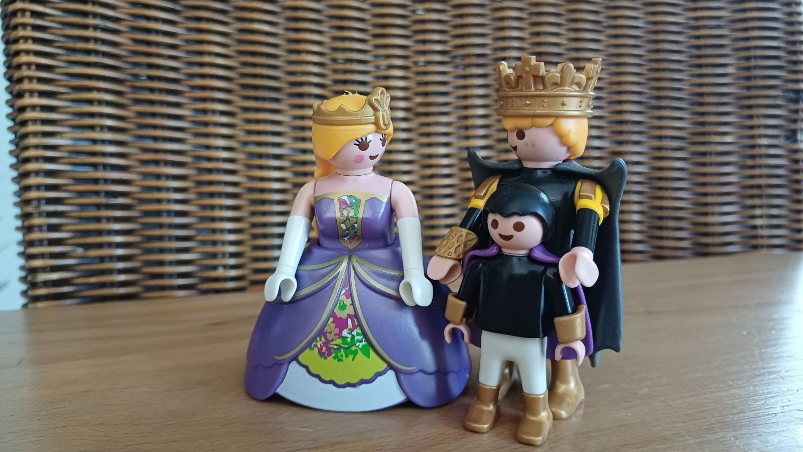 Royal Playmobil Couple – photo 5